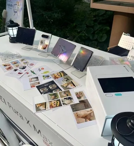 photo sticker machine for huawei brand event